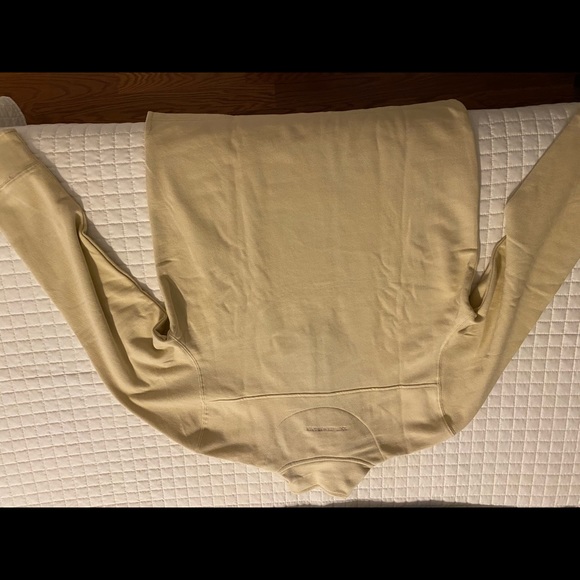 Pullover - Picture 3 of 4